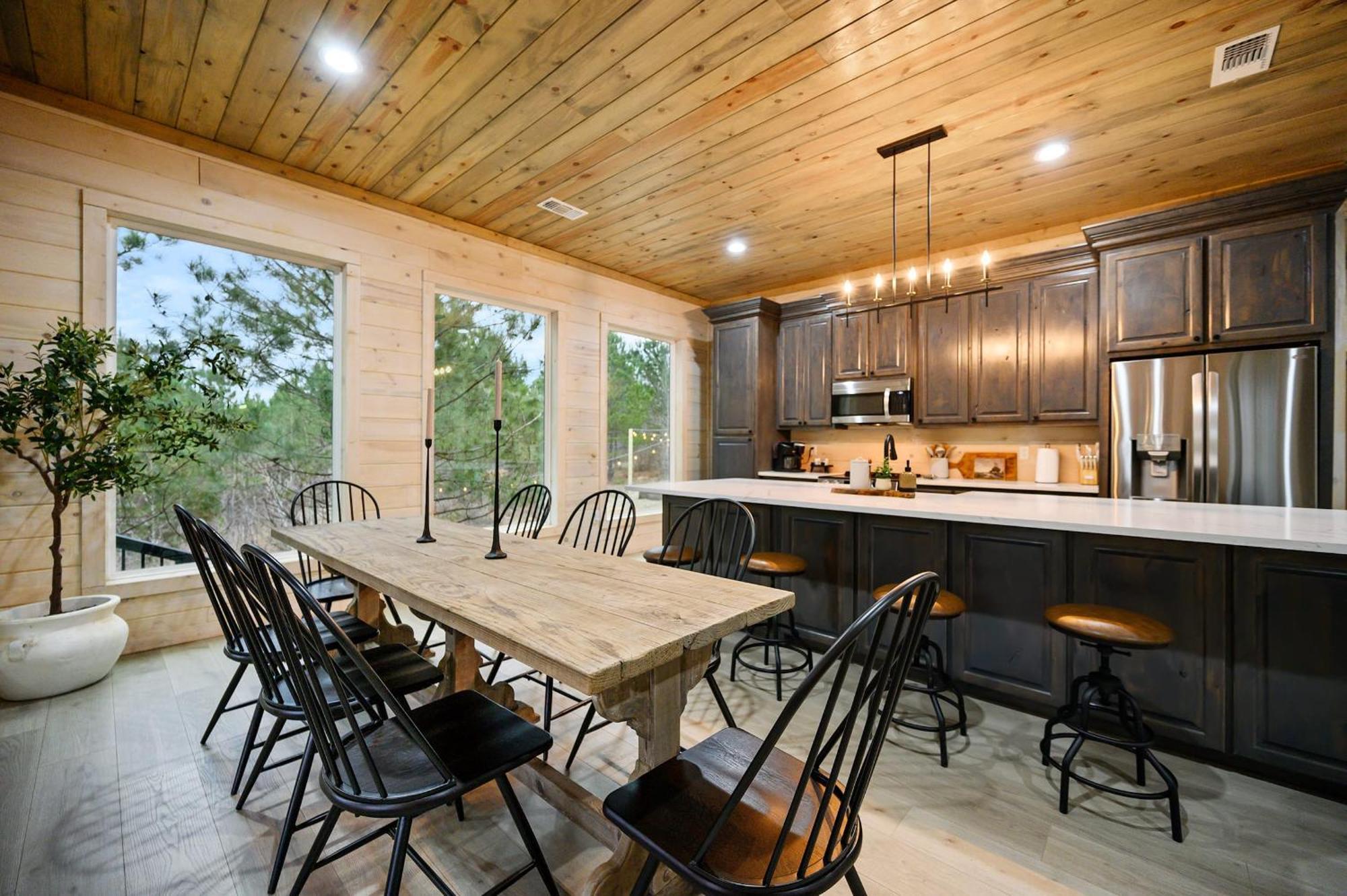 Pines And Recreation Villa Broken Bow Bagian luar foto